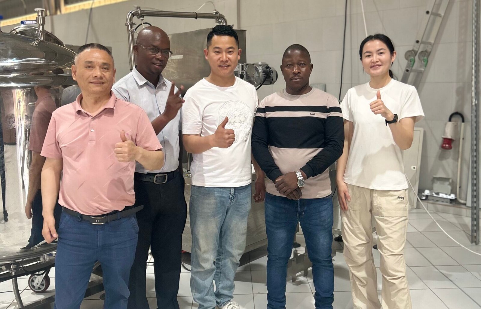 79a6b65e0739aa27ee6102fe27d6aee