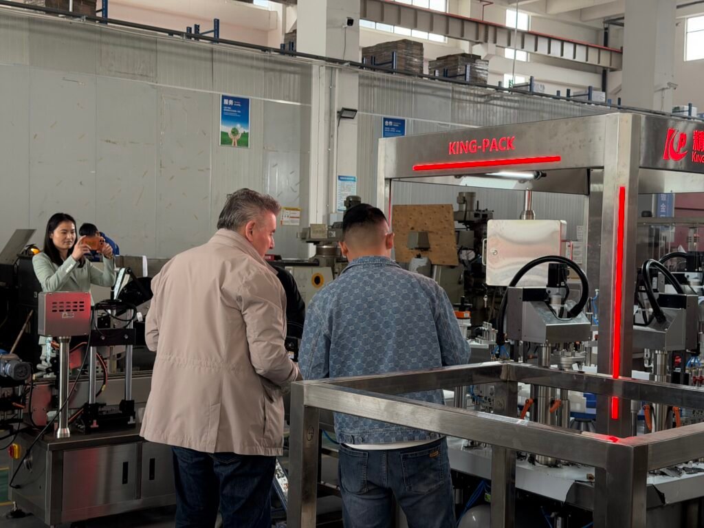 Spanish customer evaluates filling and sealing machine procurement
